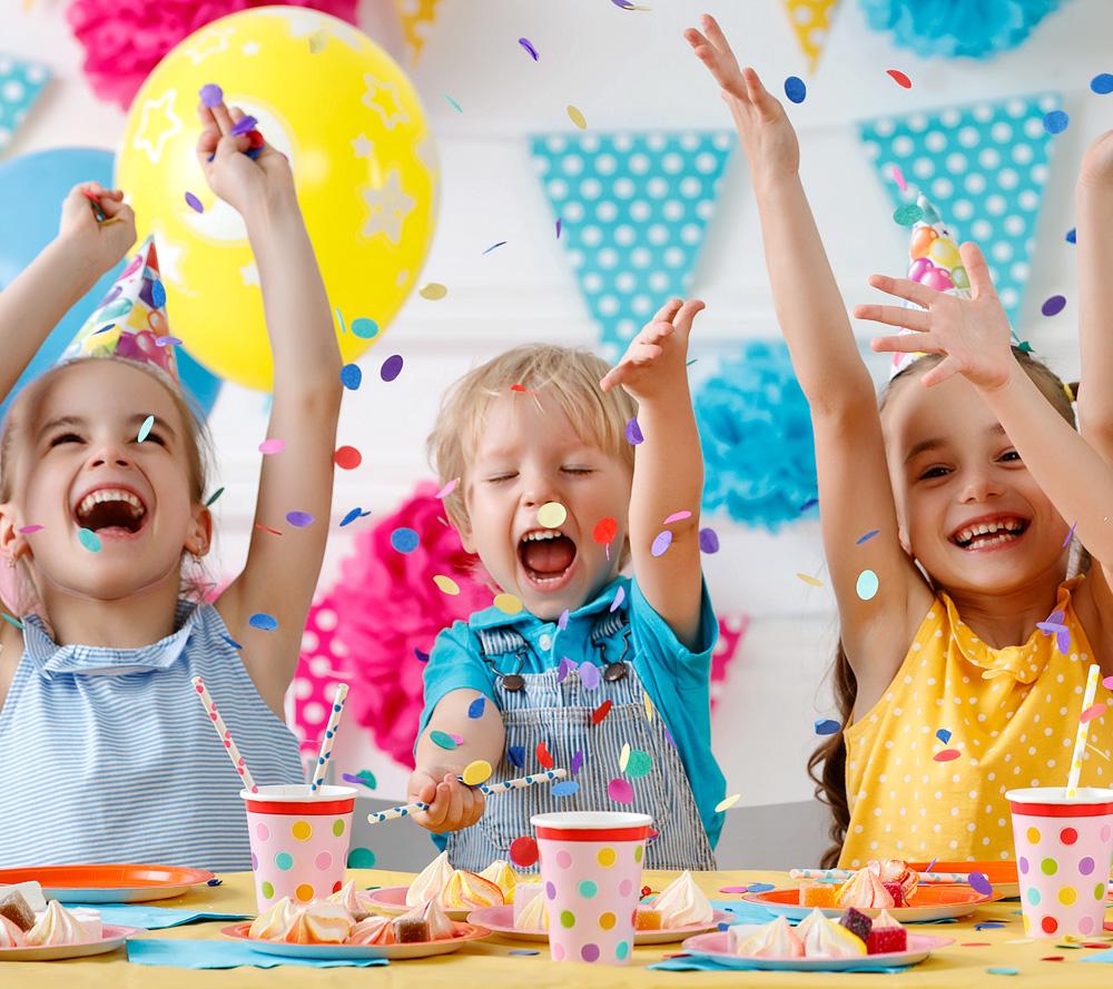 Kindergeburtstag Ballons und Spiele